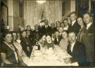 Gesellschaft zur Silberhochzeit