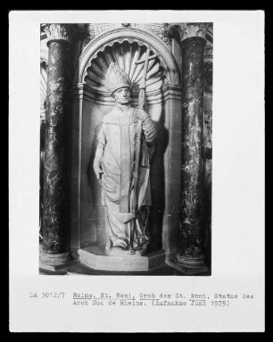 Grabmal des heiligen Remigius — Statue des Erzbischofs Duc de Reims