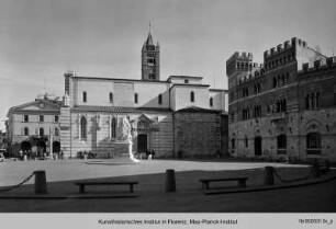 Piazza Dante Alighieri, Piazza del Cisternone, Piazza Grande, Grosseto