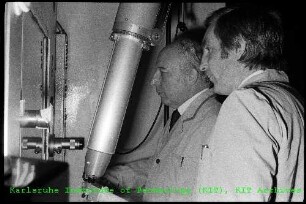 Besuch von Walter Scheel (Bundespräsident der Bundesrepublik Deutschland (BRD)) am Kernforschungszentrum Karlsruhe (KfK)