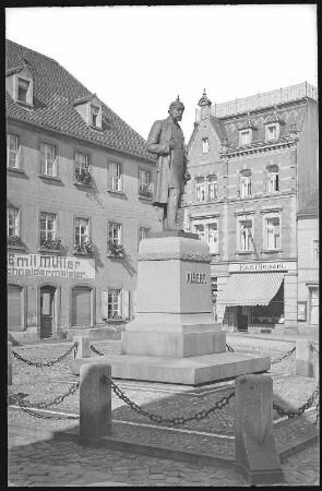 Pulsnitz. König - Albert - Denkmal