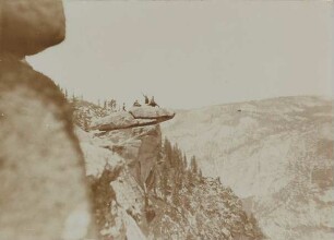 Yosemite Valley: Glacier Point (3201 feet)