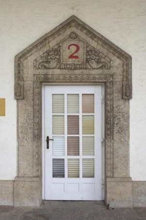 Portal Badehaus 2