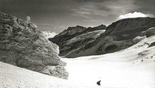 Berner Alpen. Aletschgletscher. Abstieg vom Jungfraujoch zum Jungfraufirn