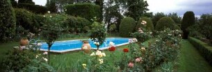 Schwimmbecken