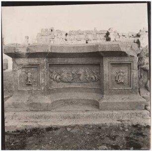 Nordbassin, Baalbek: Detail der Westseite