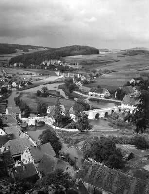 Harburg. Stadtansicht mit Wörnitzbrücke (1650/1750?, Teilerneuerung 1946)