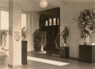 Bautzen. Stadtmuseum. Permosersaal. Durchblick diagonal gegen den Kirchensaa zur Kanzel