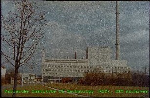 Außenansicht des Kernkraftwerks Niederaichbach (KKN)