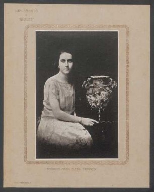 Suplemento de "Anales" : [Fotografía de] Señorita María Elena Taranco