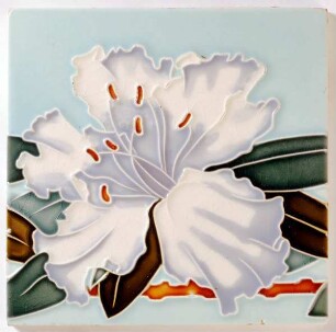 Fliese mit floralem Dekor