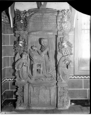Kenzingen Sankt Laurentius Kirche Epitaph Veronika von Hürnheim (gestorben 1517)