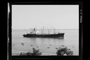 Bayernstein (1968), Frachtschiff (reefer), HAPAG, Hamburg, Bau-Nr. 933