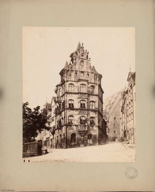 Straßenbild, Nürnberg: Ansicht Renaissancegebäude