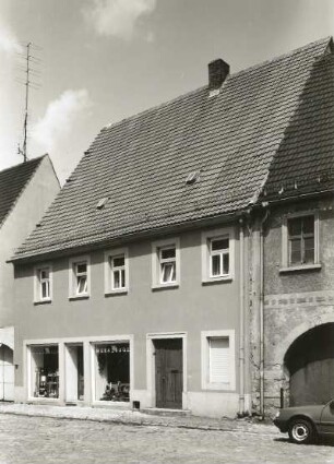Belgern, Topfmarkt 6. Wohnhaus (2. H. 18. Jh./1. H. 19. Jh.)
