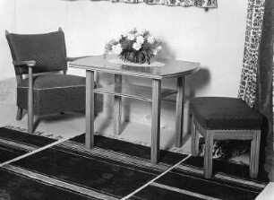 Sitzecke mit Tisch