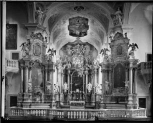 Gerlachsheim Pfarrkirche Innenansicht - Chor nach Osten (Hochaltar)
