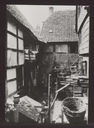Ein Innenhof in der Auguststraße. Sammlung Starke