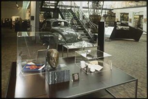 Sonderausstellung "Ich diente nur der Technik", 1995; Ausstellungsraum