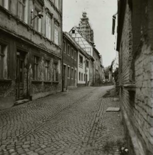Fleischergasse. Blick nach Westen zum Nikolaiturm