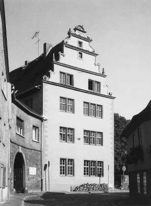 Greiffenclau'sches Haus; Frankfurt, Wed 13