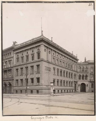 Wohnhaus Leipziger Platz 11 (Ministerium für Handel und Gewerbe), Berlin: Ansicht (aus: Julius Kohte, Alt-Berlin, Bauwerke in Berlin und Charlottenburg, aufgenommen 1907-1914)