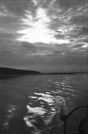 Zemun [Semlin, Serbien]: Abendstimmung auf der Donau bei Zemun