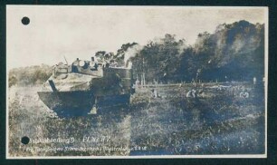 Foto des französischen Tanks (Panzer) "Schneider"