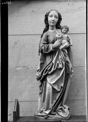 Balg Kirche Sankt Eucharius Figur Madonna mit Kind aus Lindenholz (Anfang 16. Jahrhundert)