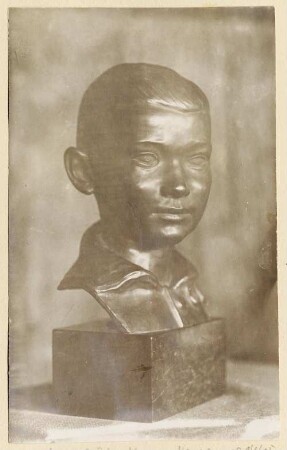 Kinderbüste Werner Herzog : Kinderbüste Werner Herzog. Bronze (1914/1915; M. Molitor)