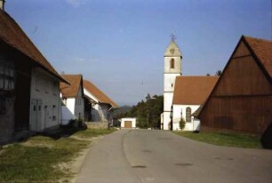 Herrenzimmern: Ortsbild mit Kirche