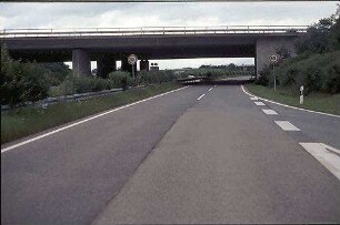 Brücke von Osten (Nebenfahrbahn)
