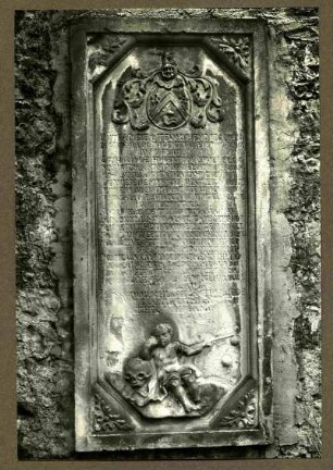 Karlskirche. Grabplatte von Katherina Hubert, +1730