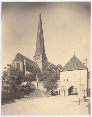 Petritor und Petrikirche, Rostock: Perspektivische Ansicht