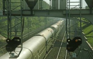Stuttgart Sommerrain Lok 218 222 Vorspann Lok Baureihe 218 UIC-X-Wagen DR-Wagen