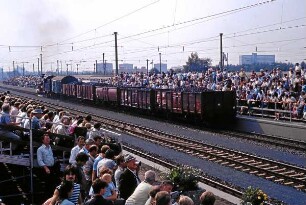 Nürnberg: Dutzendteich: Fahrzeugparade
