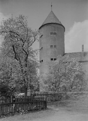 Freiberg. Blick zum Eckturm vom Schloss Freudenstein