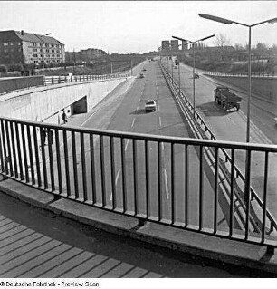 Berlin-Schmargendorf. Stadtautobahn
