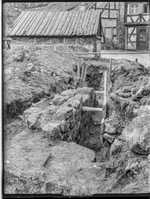 Alte Hofhaltung: Thomaskapelle, Ausgrabungen Westseite