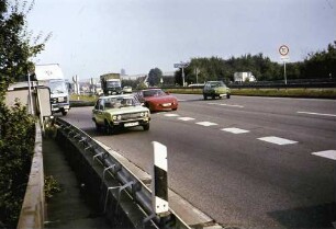 AS Stuttgart-Zuffenhausen Süd-West-Kreisel, Einfahrt in B 10