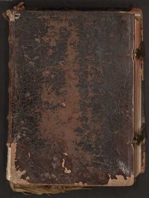 Missale Romanum Ex Decreto Sacro Sancti Concilii Tridentini restitutum, Pii V. Pont. Max. iussu editum Et Clementis VIII. Auctoritate recognitum, In quo Missae proöriae de Sanctis omnes ad longum recens positae sunt, pro faciliori Celebrantium commoditate