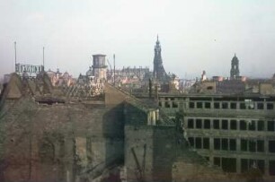 Dresden-Altstadt. Blick von der Kreuzkirche gegen Residenzschloß, Hofkirche und Ständehaus