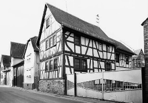 Münzenberg, Hauptstraße 8