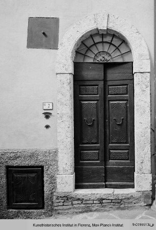 Portal, Sorano