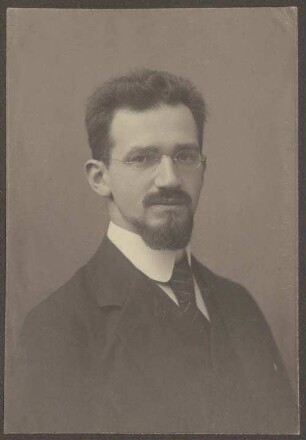 Dr. Wilhelm Freyhan
