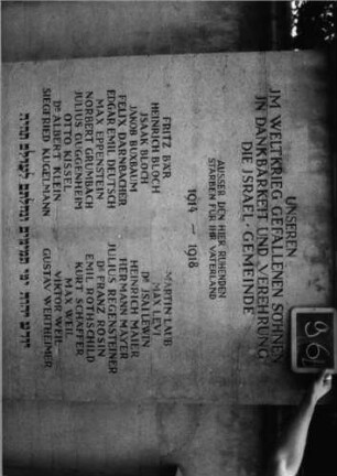 Grabstein 96 (Index: 100089413) Besonderheit: kulturhistorisch wertvoll / hist.-wiss. Gründe; - Ehrenmal f. Gefallenen 1. Weltkrieges -> Namen siehe freie Kommentierung: Grabstein 96B