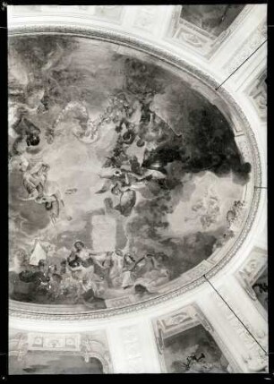 Schloß; Mittelsaal, Deckenbild vor der Restaurierung
