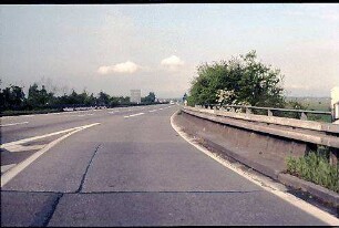 Einfahrt West zu Hauptfahrbahn West (Karlsruhe Richtung Basel)