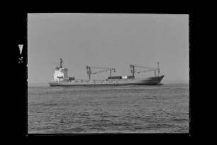 Cadiz ex Cape ex Hellenic Cape (1982), Containerschiff, Oldenburg-Portugiesische Dampfschiffs-Rhederei GmbH, Hamburg, Bau-Nr. 166