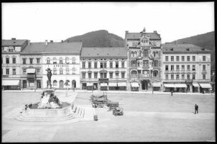 Tetschen. Markt mit Elbebrunnen (1907; Rudolf Weyr)